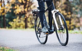 Comment mesurer l’entrejambe pour savoir quelle taille de vélo électrique choisir ?