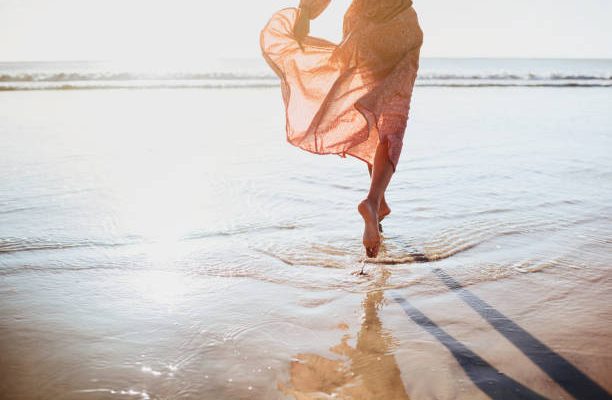 Pourquoi les robes de plage sont-elles devenues si populaires ces dernières années ?